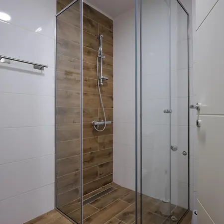 Lepojevic * Prokuplje