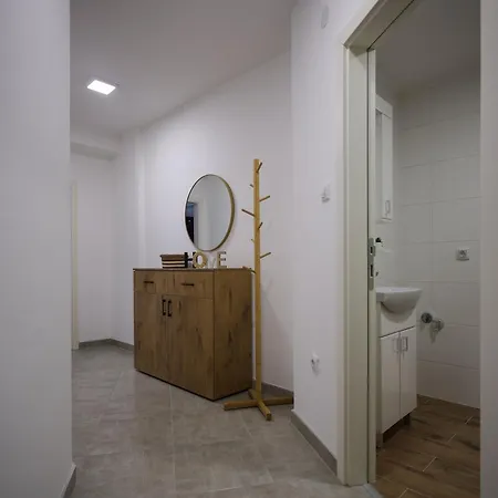 Lepojevic Apartment