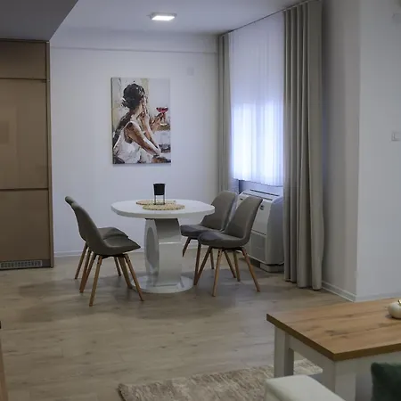 アパート Lepojevic Prokuplje