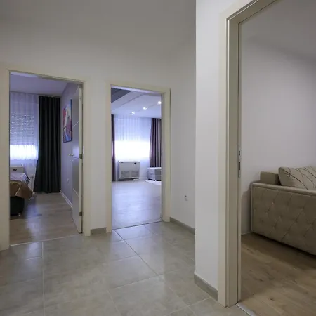 Lepojevic アパート