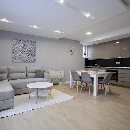 Lepojevic * Prokuplje