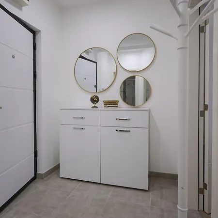 Apartment Lepojevic *